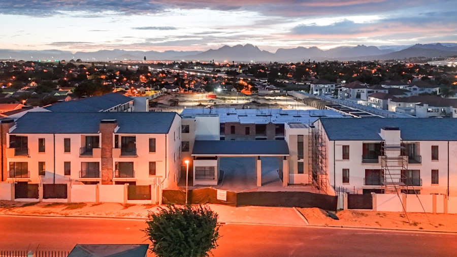 2 Bedroom Property for Sale in Vredekloof Western Cape